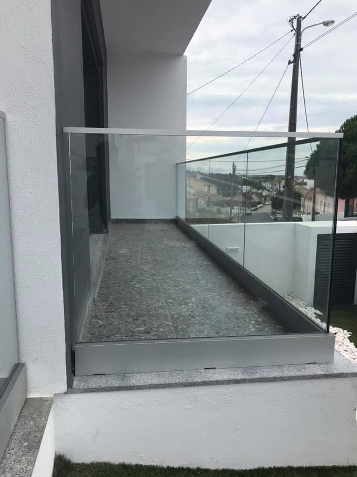 Obra em Mafra gallery